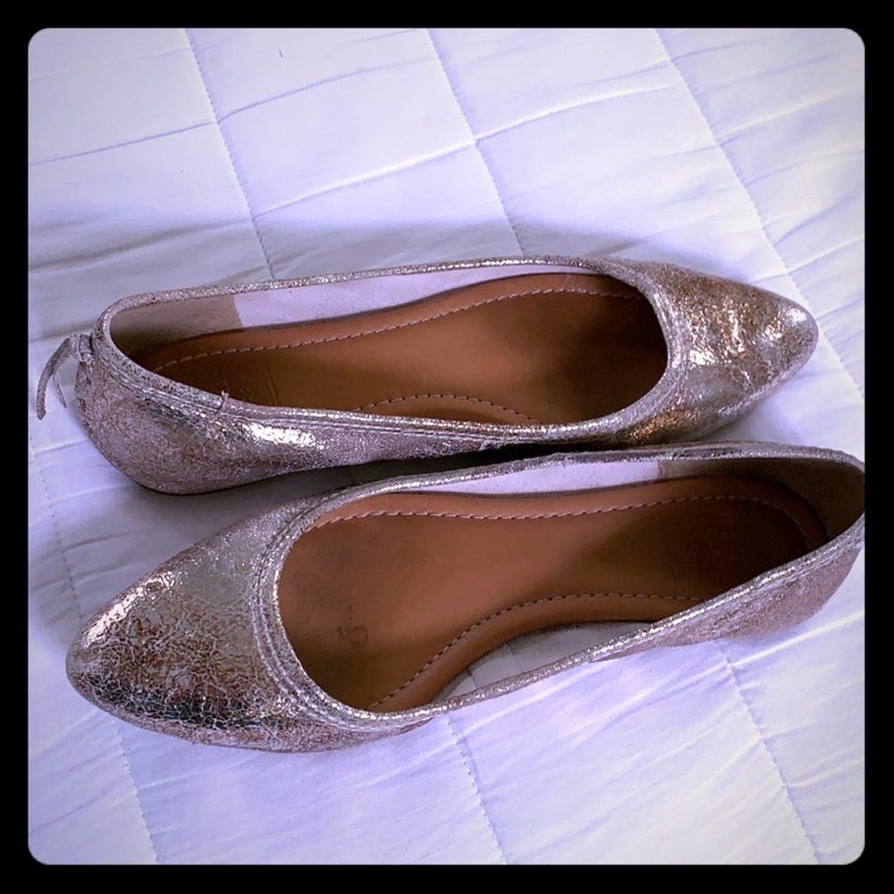 Frye Regina Rose Gold metallic flats size 7.5